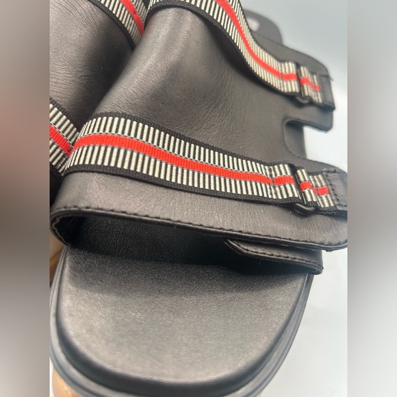 Sorel Joanie III Leather Chunky Platform Slide Sandals Black Gum Size: 11 - Picture 12 of 12